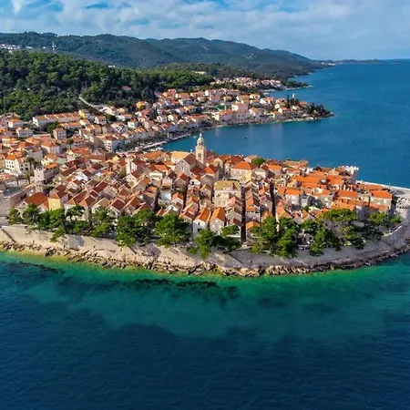 And Nika Πανσιόν 3*