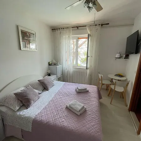 And Nika 3* Κόρτσουλα