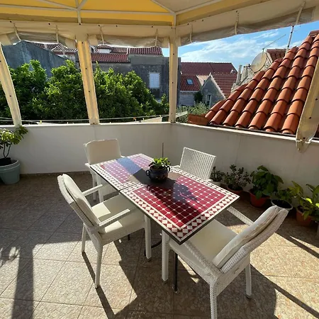 And Nika 3* Korčula